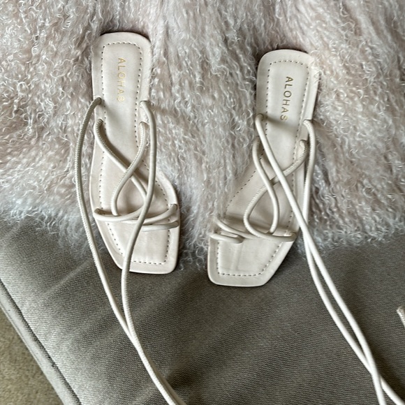 Aloha wrap around ankle sandals❤️ - Picture 2 of 6